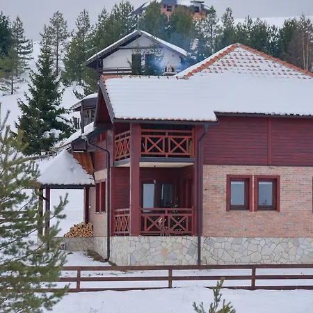 House Tornik Hébergement de vacances *