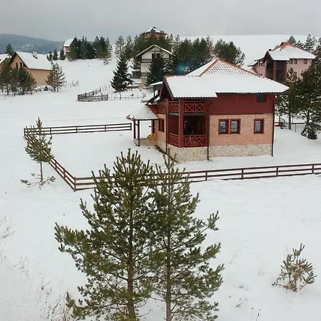 House Tornik Hébergement de vacances *