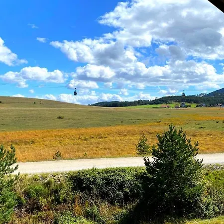 Hébergement de vacances House Tornik *